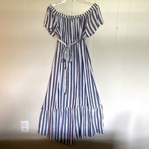 Maternity maxi dress off the shoulder